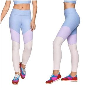 Outdoor Voices Spring tri-color legging small